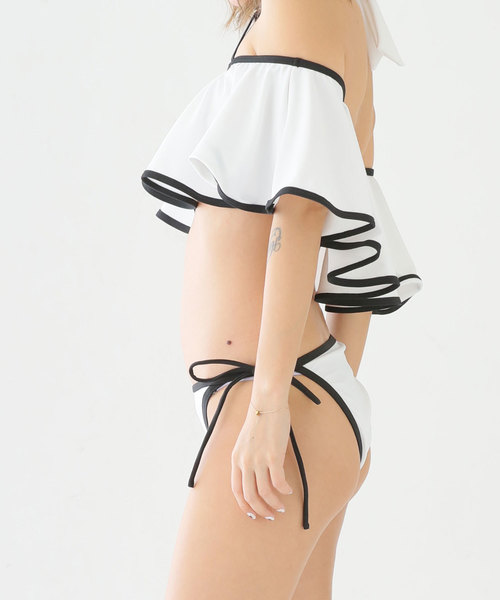 Dalfwin（ダールフィン）の「水着レディース チョーカー付き オフショルビキニ（水着・レディース・ホワイト/ブラック・S/M/L）」の15枚目の写真