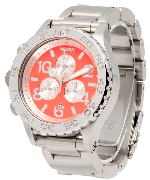 NIXON(ニクソン)の「THE 42-20 CHRONO(アナログ腕時計・レディース・ブラック/ホワイト/コーラル/シルバー系その他・FREE)」の11枚目の写真