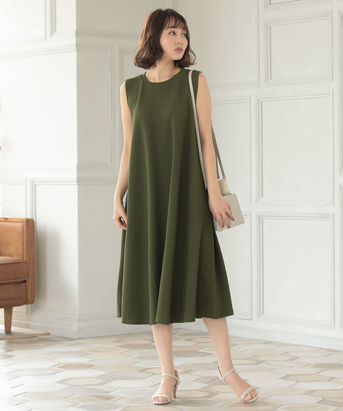 KOBE LETTUCE（コウベレタス）の「サーマル素材ノースリーブカットフレアワンピース（ワンピース・レディース・オフホワイト/ベージュ/ピンク/オレンジ/カーキ/ブラウン/ブラック・FREE）」の21枚目の写真