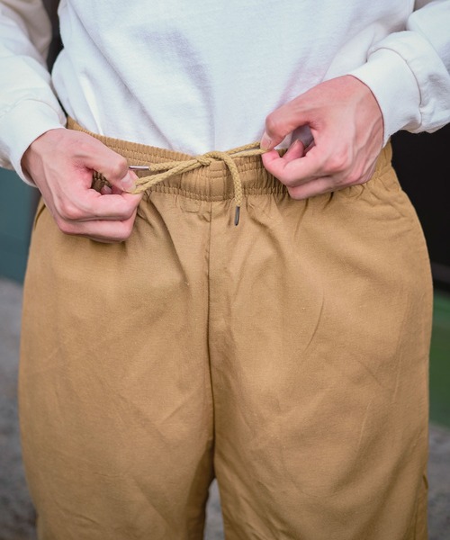 UNIVERSAL OVERALL(ユニバーサルオーバーオール)の「UNIVERSAL OVERALL × JACK & MARIE 【別注】LINEN MIX CHEF SHORTS (ユニバーサルオーバーオール ジャックアンドマリー リネンMIXシェフショーツ)(2colors)(ショーツ サンドベージュ オリーブドラブ)(その他パンツ・メンズ・サンドベージュ/オリーブドラブ・S/M/L)」の18枚目の写真