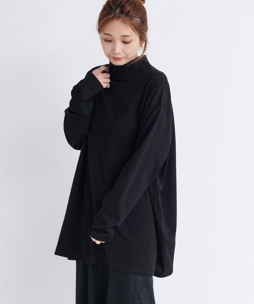 DouDou（ドゥドゥ）の「モックネックチュニックT（Tシャツ/カットソー・レディース・モカ/オフホワイト/ブラック/チャコールグレー・FREE）」の3枚目の写真