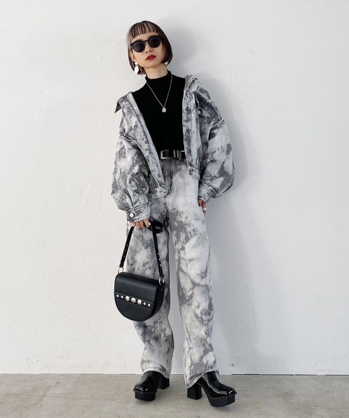 PAGEBOY アシッド デニム セットアップ PAGEBOY（ページボーイ）の「アシッドデニムGジャン（デニム