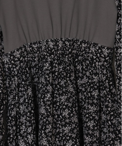 kicuri(キクリ)の「【低身長向けSサイズ】花柄切り替えワンピース(ワンピース・レディース・チャコールグレー・SMALL/X-SMALL)」の19枚目の写真
