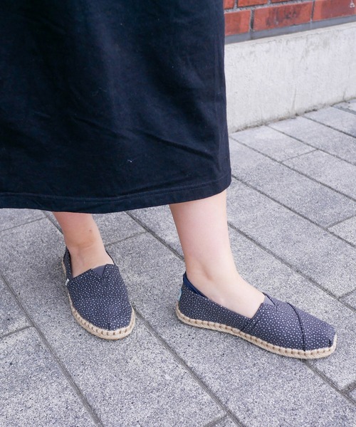 TOMS(トムス)の「TOMS/トムス ALPARGATA ROPE/アルパルガータ ロープ(スリッポン・レディース・ダークグレー・23cm/23.5cm/24cm/24.5cm/25cm)」の1枚目の写真