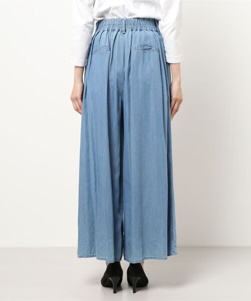 Cepica(セピカ)の「テンセルデニムタックワイドパンツ(デニムパンツ・レディース・サックスブルー・FREE)」の3枚目の写真