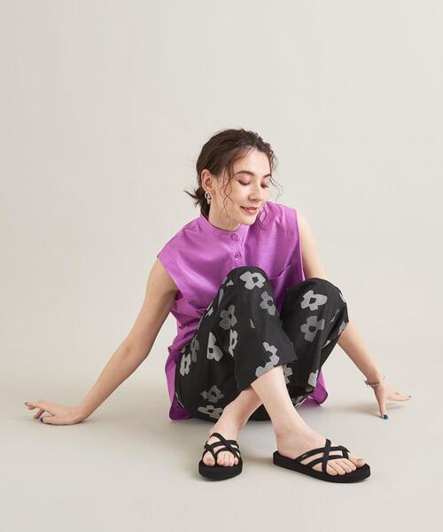 Teva（テバ）の「＜TEVA（テバ）＞∴OLOWAHU オロワフサンダル（サンダル・レディース・ブラック/パープル/グレー・6/8/5/7）」の6枚目の写真