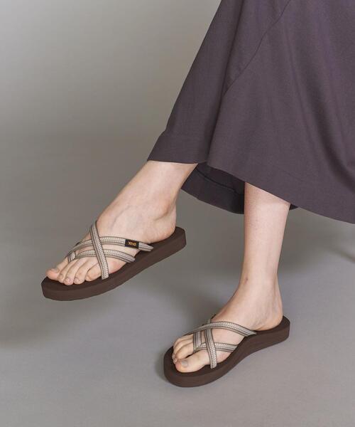 Teva（テバ）の「＜TEVA（テバ）＞∴OLOWAHU オロワフサンダル（サンダル・レディース・ブラック/パープル/グレー・6/8/5/7）」の12枚目の写真