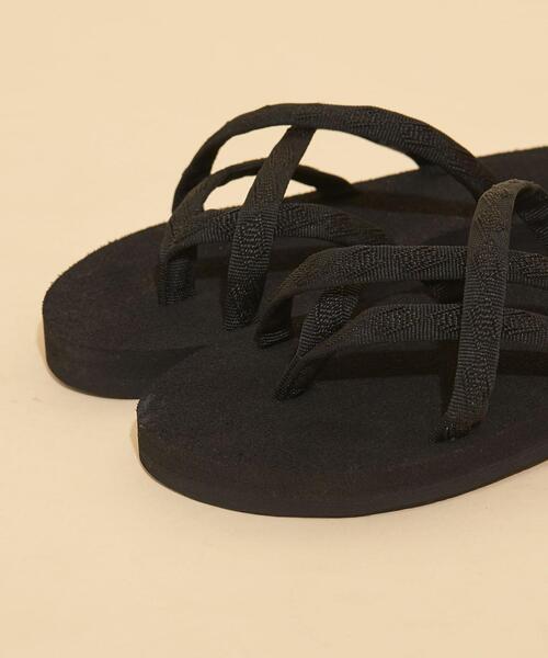 Teva（テバ）の「＜TEVA（テバ）＞∴OLOWAHU オロワフサンダル（サンダル・レディース・ブラック/パープル/グレー・6/8/5/7）」の19枚目の写真