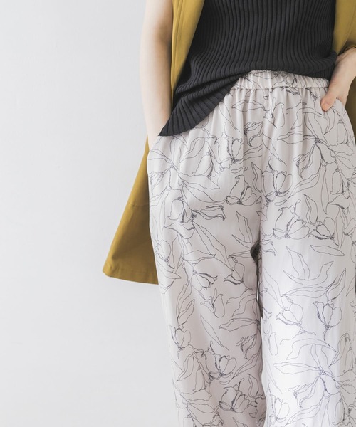 URBAN RESEARCH（アーバンリサーチ）の「線画プリントイージーパンツ（その他パンツ・レディース・グリーン系その他/ブラウン/ホワイト系その他・FREE）」の13枚目の写真