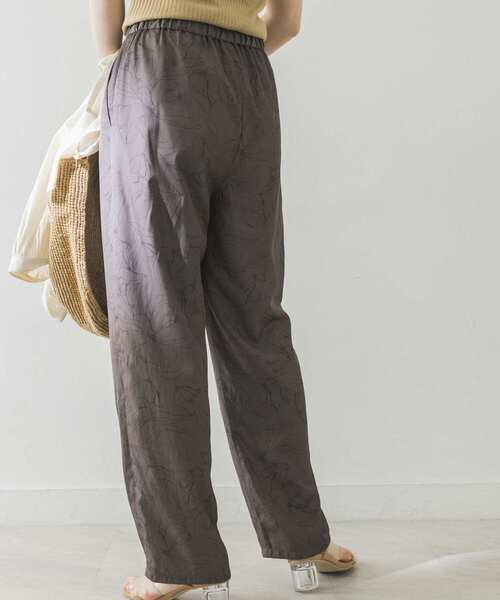 URBAN RESEARCH（アーバンリサーチ）の「線画プリントイージーパンツ（その他パンツ・レディース・グリーン系その他/ブラウン/ホワイト系その他・FREE）」の5枚目の写真