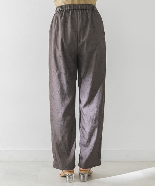 URBAN RESEARCH（アーバンリサーチ）の「線画プリントイージーパンツ（その他パンツ・レディース・グリーン系その他/ブラウン/ホワイト系その他・FREE）」の14枚目の写真