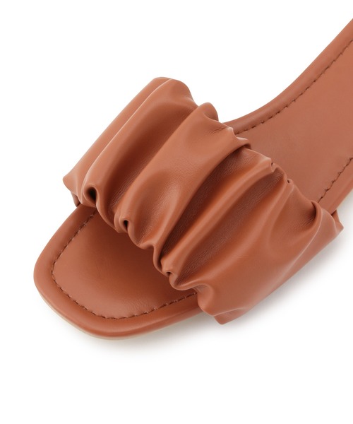 ROPE' PICNIC（ロペピクニック）の「シャーリングスライドフラットサンダル（サンダル・レディース・ブラック/ブラウン/グリーン系その他・M/L）」の6枚目の写真