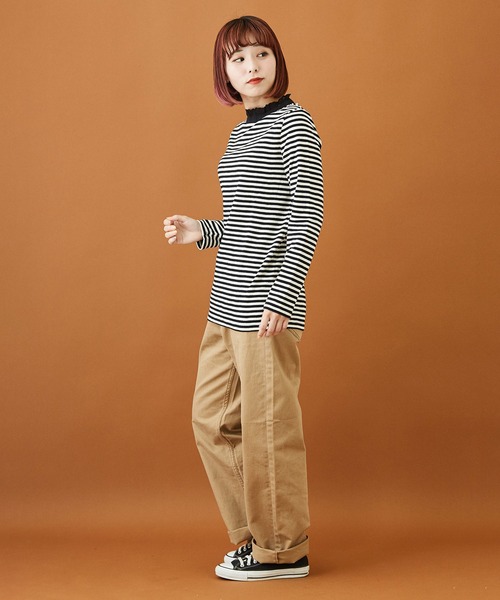 CUBE SUGAR（キューブシュガー）の「ショートスラブフライスボーダー長袖フリルスタンド衿（Tシャツ/カットソー・レディース・ブラック×ホワイト/グレー×ホワイト・M）」の9枚目の写真