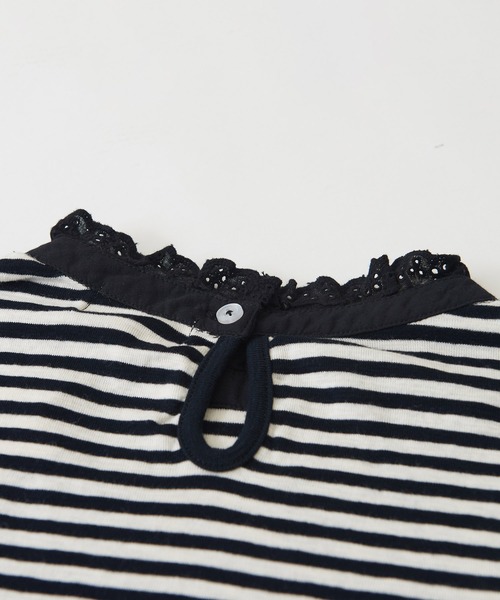 CUBE SUGAR（キューブシュガー）の「ショートスラブフライスボーダー長袖フリルスタンド衿（Tシャツ/カットソー・レディース・ブラック×ホワイト/グレー×ホワイト・M）」の15枚目の写真