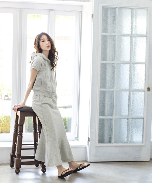 Julia Boutique（ジュリアブティック）の「スウェットパーカー＆マーメイドスカートセットアップ/21115（アンサンブル・レディース・ブラック/グレー/ピンク/ミント・ONE）」の14枚目の写真