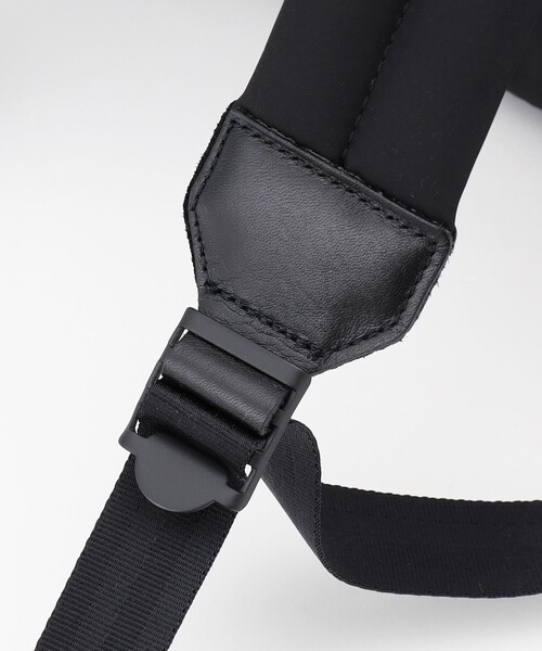 JOSEPH（ジョセフ）の「PELLEMORBIDA―BACKPACK_Med 　バックパック（ショルダーバッグ・メンズ・ブラック系・F）」の5枚目の写真