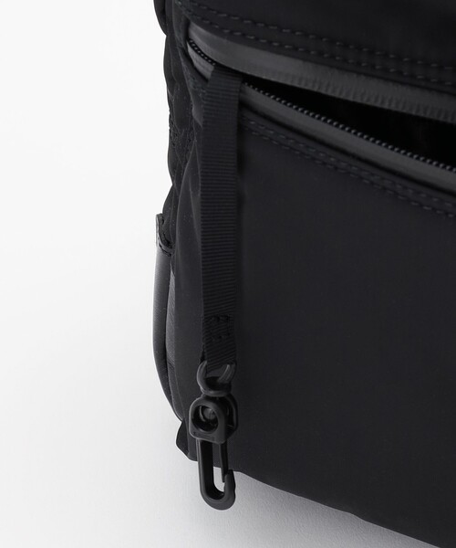 JOSEPH（ジョセフ）の「PELLEMORBIDA―BACKPACK_Med 　バックパック（ショルダーバッグ・メンズ・ブラック系・F）」の14枚目の写真