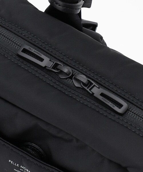 JOSEPH（ジョセフ）の「PELLEMORBIDA―BACKPACK_Med 　バックパック（ショルダーバッグ・メンズ・ブラック系・F）」の3枚目の写真