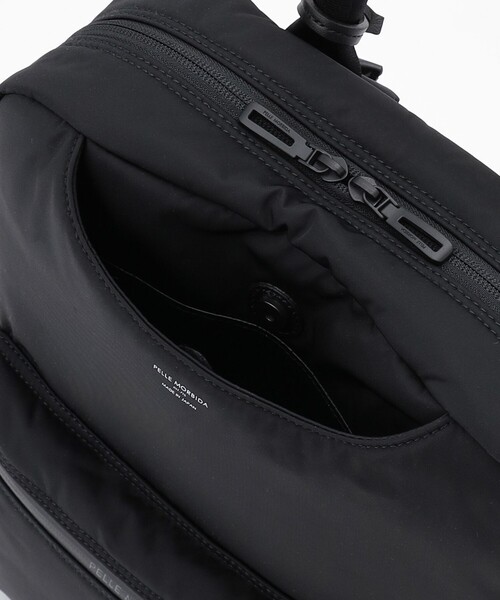 JOSEPH（ジョセフ）の「PELLEMORBIDA―BACKPACK_Med 　バックパック（ショルダーバッグ・メンズ・ブラック系・F）」の11枚目の写真