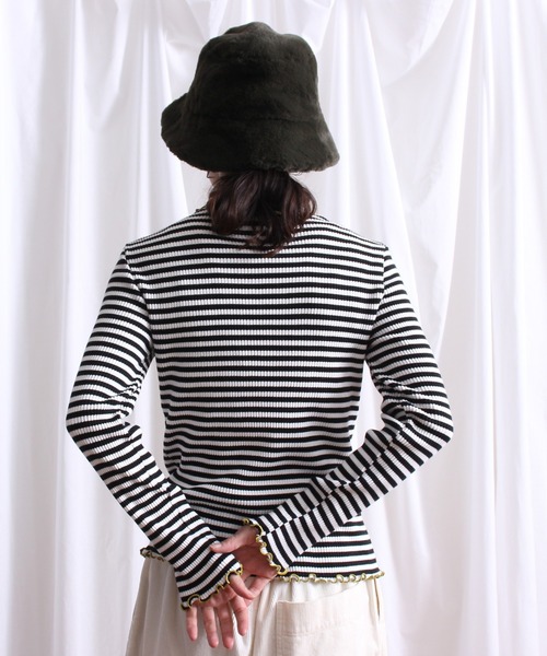 Lene(レネ)の「針抜きボーダー/タートルネックプルオーバー(ニット/セーター・レディース・ネイビー/ブラック・FREE)」の17枚目の写真
