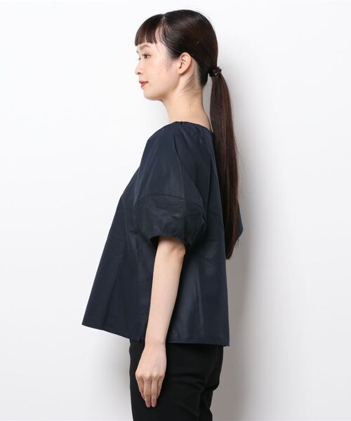 Te chichi（テチチ）の「ボリュームスリーブキーネックブラウス（シャツ/ブラウス・レディース・オフホワイト/パープル/ネイビー・ﾌﾘ-）」の5枚目の写真