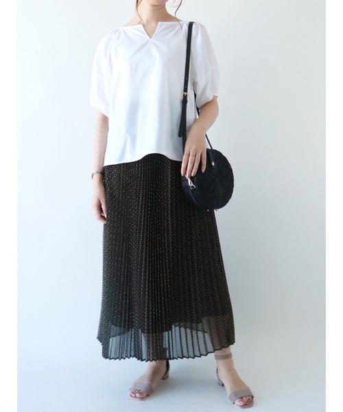 Te chichi（テチチ）の「ボリュームスリーブキーネックブラウス（シャツ/ブラウス・レディース・オフホワイト/パープル/ネイビー・ﾌﾘ-）」の6枚目の写真