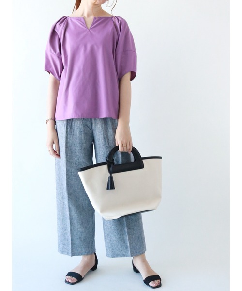 Te chichi（テチチ）の「ボリュームスリーブキーネックブラウス（シャツ/ブラウス・レディース・オフホワイト/パープル/ネイビー・ﾌﾘ-）」の8枚目の写真