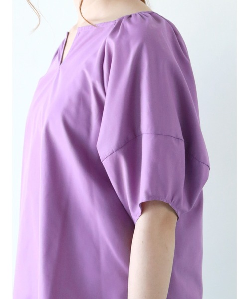 Te chichi（テチチ）の「ボリュームスリーブキーネックブラウス（シャツ/ブラウス・レディース・オフホワイト/パープル/ネイビー・ﾌﾘ-）」の12枚目の写真