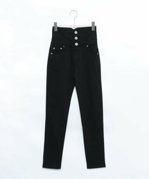 3つボタンブラックスキニー