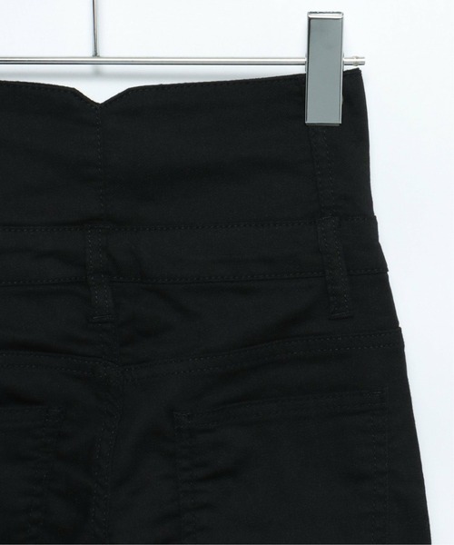 VENCEEXCHANGE(ヴァンスエクスチェンジ)の「3つボタンブラックスキニー(その他パンツ・レディース・ブラック・27inch/26inch/24inch/25inch)」の10枚目の写真