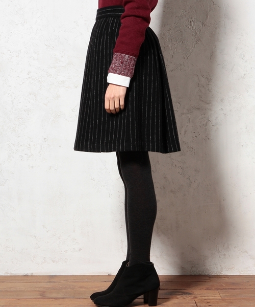 green label relaxing(グリーンレーベルリラクシング)の「GC SHETLAND ギャザーST スカート(スカート・レディース・グレー/ネイビー・38/40)」の6枚目の写真