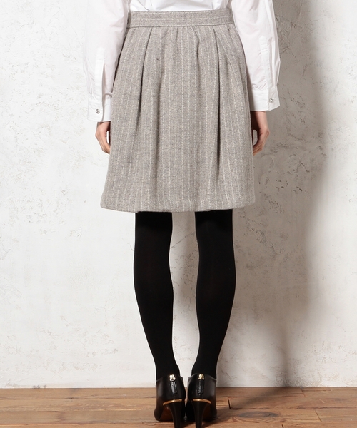 green label relaxing(グリーンレーベルリラクシング)の「GC SHETLAND ギャザーST スカート(スカート・レディース・グレー/ネイビー・38/40)」の13枚目の写真