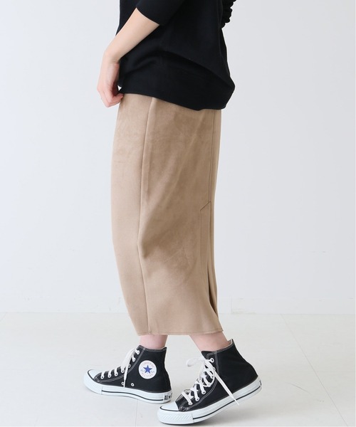 Spick & Span（スピックアンドスパン）の「フェイクスエードストレッチタイトジップスカート◆（スカート・レディース・ライトグレー/カーキ・40/38/36/34）」の21枚目の写真