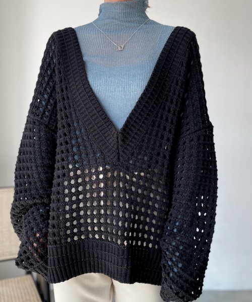 Solace（ソレイス）の「Vネッククロシェニットプルオーバー（ニット/セーター・レディース・ブラック/グレー/アイボリー/レッド・FREE）」の6枚目の写真