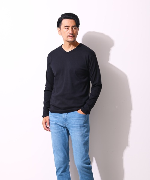 Blue Standard (ブルースタンダード)の「【BLUE STANDARD/ブルースタンダード】コットン100% フライスVネックロンT(Tシャツ/カットソー・メンズ・ホワイト/ブラック/ネイビー/杢グレー・LARGE/X-LARGE/MEDIUM)」の1枚目の写真