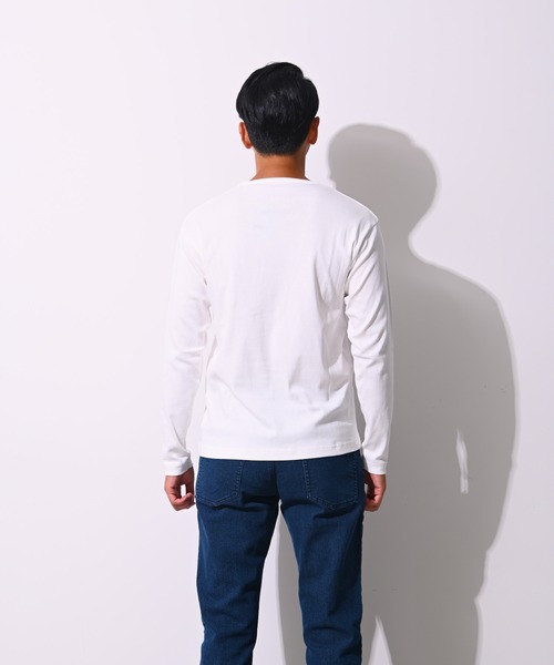 Blue Standard (ブルースタンダード)の「【BLUE STANDARD/ブルースタンダード】コットン100% フライスVネックロンT(Tシャツ/カットソー・メンズ・ホワイト/ブラック/ネイビー/杢グレー・LARGE/X-LARGE/MEDIUM)」の14枚目の写真