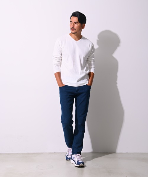 Blue Standard (ブルースタンダード)の「【BLUE STANDARD/ブルースタンダード】コットン100% フライスVネックロンT(Tシャツ/カットソー・メンズ・ホワイト/ブラック/ネイビー/杢グレー・LARGE/X-LARGE/MEDIUM)」の8枚目の写真