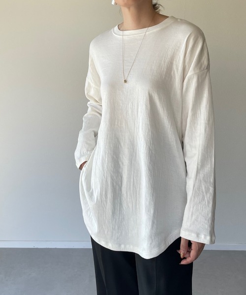 y/m by misato（イムバイミサト）の「コットンガーゼ接結ロンT（Tシャツ/カットソー・レディース・ブラック/オフホワイト・FREE）」の2枚目の写真