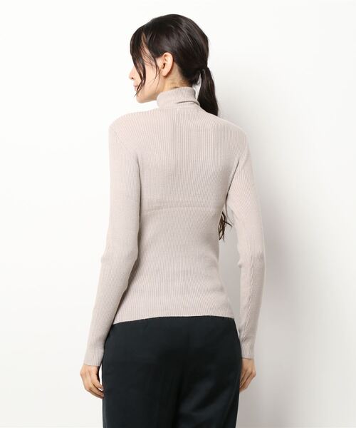 RETRO GIRL(レトロガール)の「リブタートルニット(ニット/セーター・レディース・ライトグレー/ブラック/オフホワイト/グリーン/マスタード・FREE)」の19枚目の写真