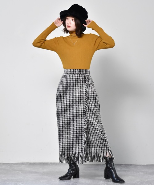 RETRO GIRL(レトロガール)の「リブタートルニット(ニット/セーター・レディース・ライトグレー/ブラック/オフホワイト/グリーン/マスタード・FREE)」の7枚目の写真