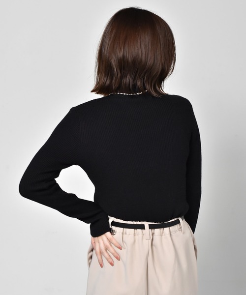 RETRO GIRL(レトロガール)の「リブタートルニット(ニット/セーター・レディース・ライトグレー/ブラック/オフホワイト/グリーン/マスタード・FREE)」の11枚目の写真