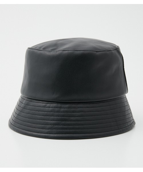 AZUL by moussy（アズールバイマウジー）の「FAUX LEATHER BUCKET HAT/フェイクレザーバケットハット（ハット・レディース・ブラック/ベージュ/ライトグリーン・FREE）」の15枚目の写真