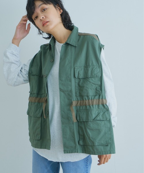 kha:ki（カーキ）の「「KHA:KI / カーキ」ミリタリーリメイクベスト"REMAKE MILITARY VEST"（ミリタリージャケット・レディース・カーキ・1）」の5枚目の写真