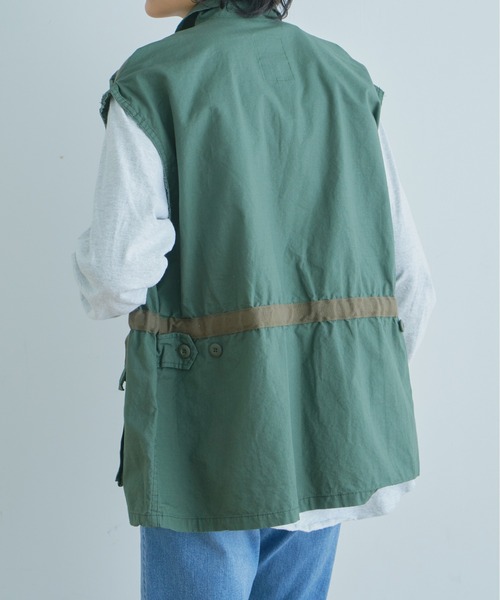 kha:ki（カーキ）の「「KHA:KI / カーキ」ミリタリーリメイクベスト"REMAKE MILITARY VEST"（ミリタリージャケット・レディース・カーキ・1）」の15枚目の写真