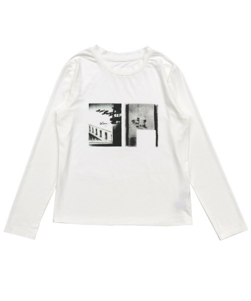 select MOCA(セレクトモカ)の「グラフィックプリントロングTシャツ(Tシャツ/カットソー・レディース・ホワイト/ブルー/ライトベージュ・FREE)」の4枚目の写真
