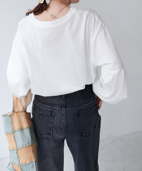 DISCOAT（ディスコート）の「NERACプリントロングTシャツ（Tシャツ/カットソー・レディース・オフホワイト/ブラック/ライトグレー・FREE）」の14枚目の写真