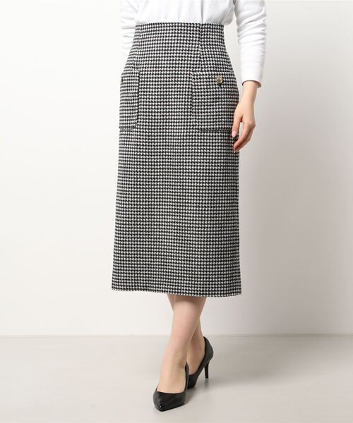 Te chichi(テチチ)の「アウトポケットタイトスカート(スカート・レディース・ネイビー/オフホワイト/モカ・SMALL/MEDIUM)」の8枚目の写真