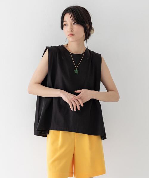 CITEN（シテン）の「＜CITEN（シテン）＞タックノースリーブ カットトップ -吸水速乾-（Tシャツ/カットソー・レディース・ホワイト/ブラック/オレンジ/マスタード/ライム/ライトブルー・FREE）」の9枚目の写真