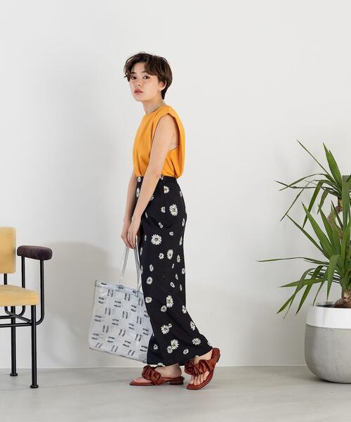 CITEN（シテン）の「＜CITEN（シテン）＞タックノースリーブ カットトップ -吸水速乾-（Tシャツ/カットソー・レディース・ホワイト/ブラック/オレンジ/マスタード/ライム/ライトブルー・FREE）」の18枚目の写真