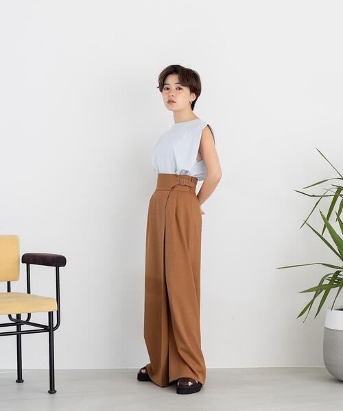CITEN（シテン）の「＜CITEN（シテン）＞タックノースリーブ カットトップ -吸水速乾-（Tシャツ/カットソー・レディース・ホワイト/ブラック/オレンジ/マスタード/ライム/ライトブルー・FREE）」の19枚目の写真
